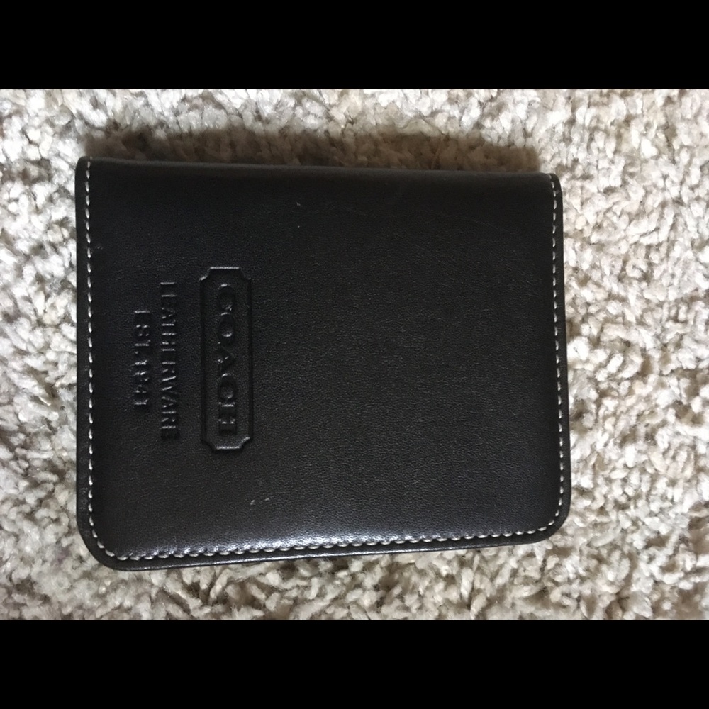 NWT Coach black cardholder